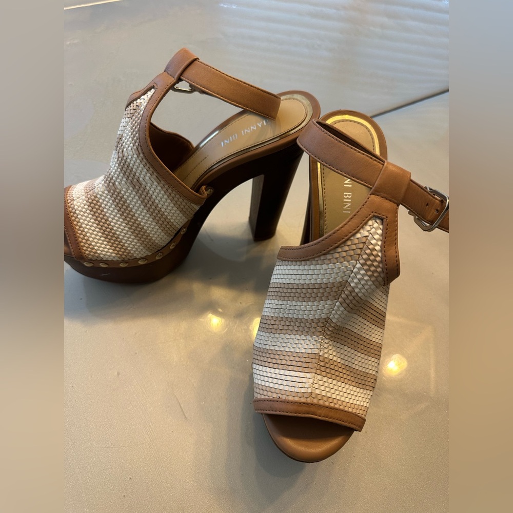 Gianni Bini Tan and Cream Heeled Sandals